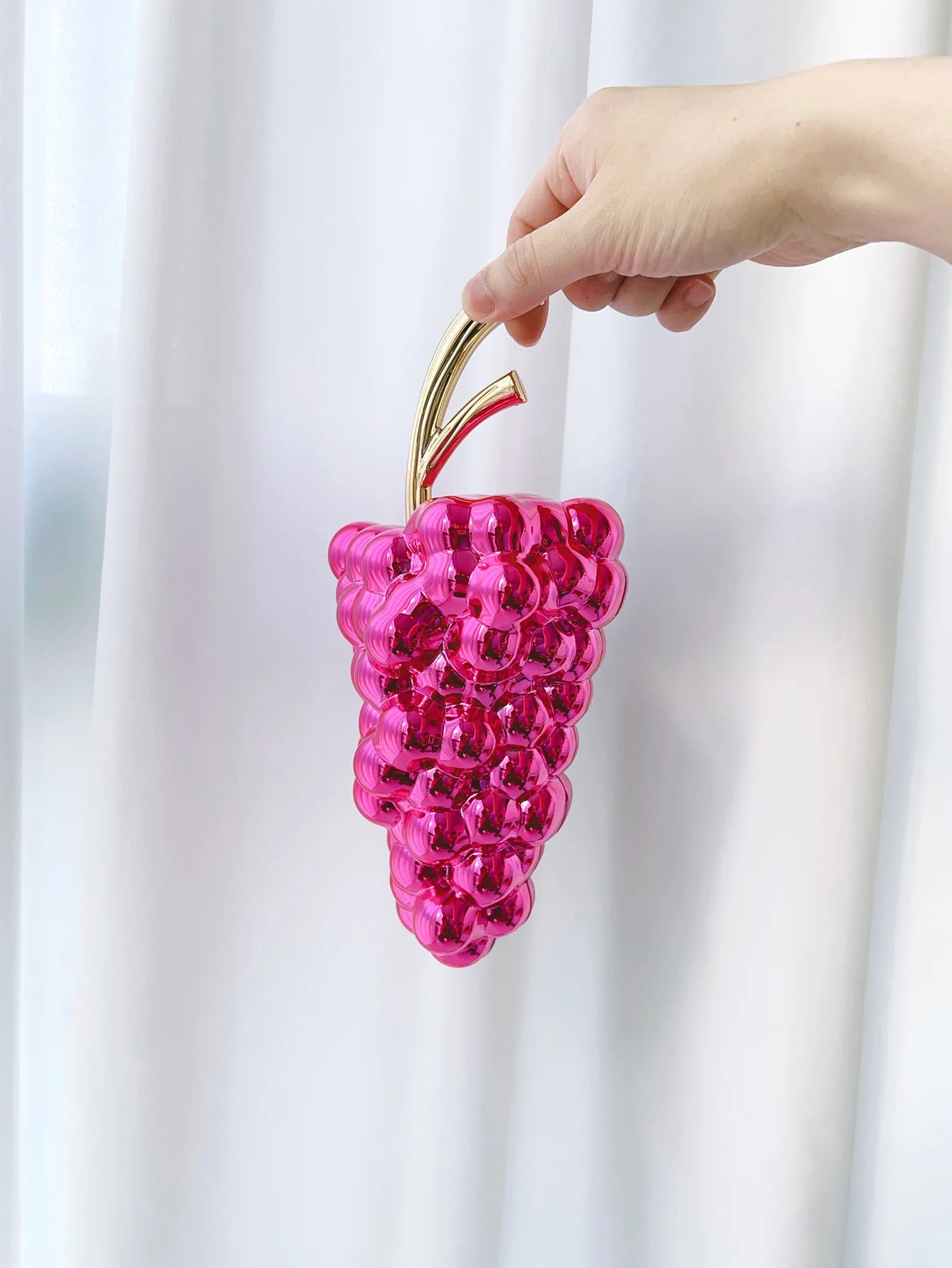 2026 New Fruit Electroplating Dinner Bag Premium Special-shaped Bag Grape Chain Oblique Span Bag