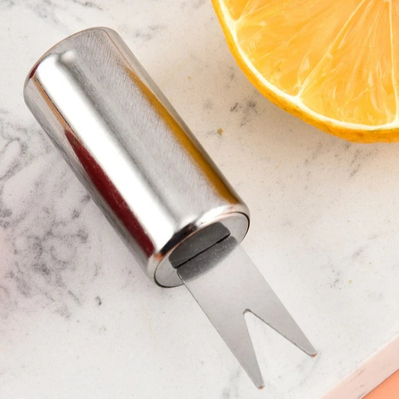 Stainless Steel Corn Holders BBQ Forks Portable Corn Needles Fruit Forks Barbecue Skewers Grill Tools