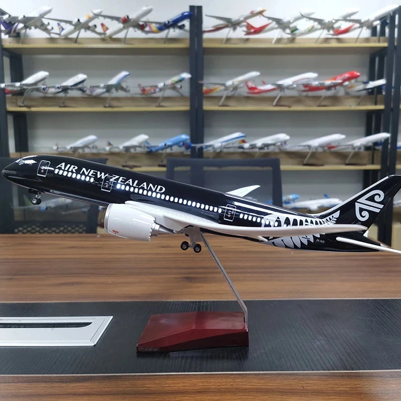 47CM Newzealand B787 Aircraft New Zealand Airlines Model W Light and Wheel Landing Gear Diecast Resin Plane Toy