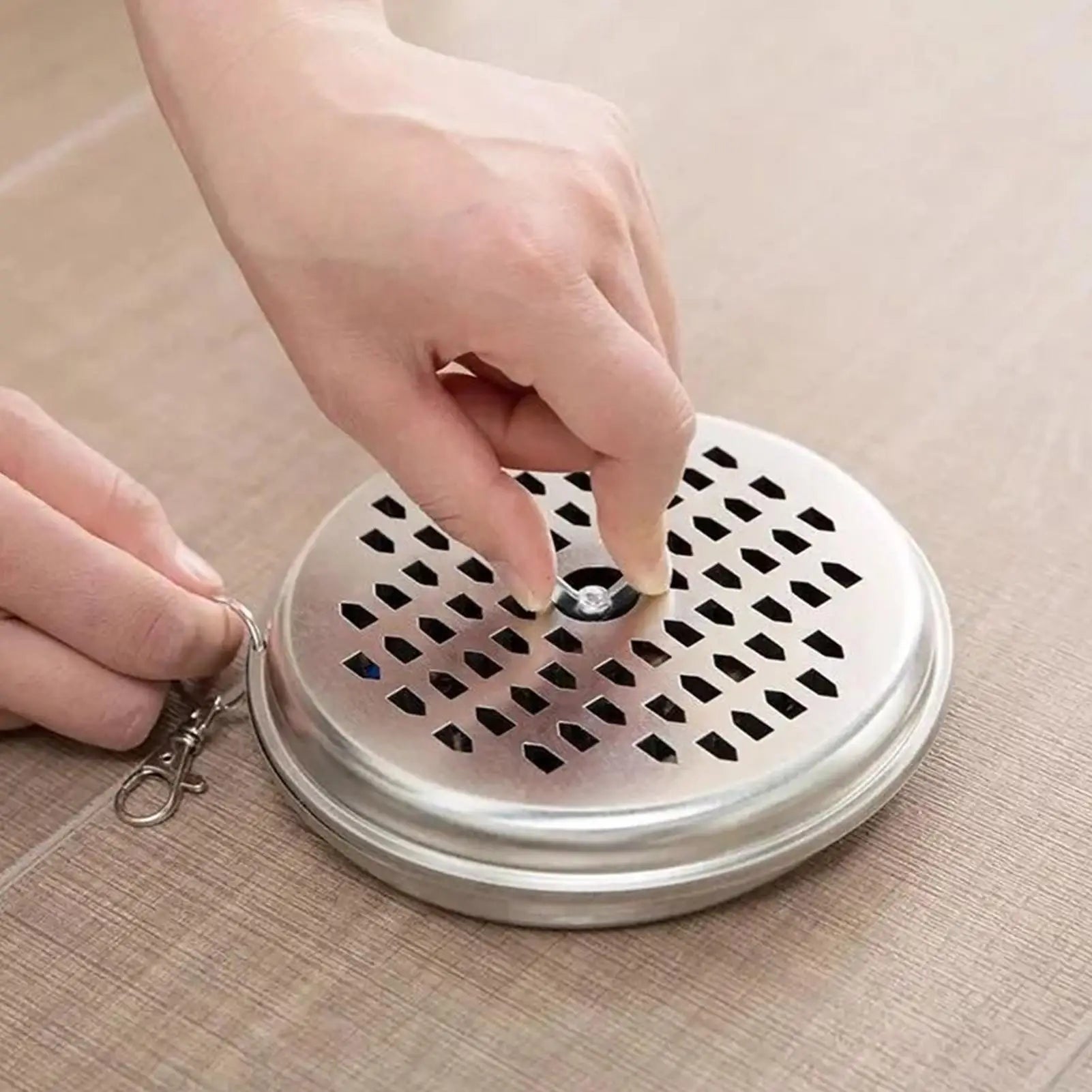 Outdoor Mosquito Coil Holder Portable Fishing Camping Hanging Mosquito Coil Plate Insect Repellent Diffuser Incense Burner Box