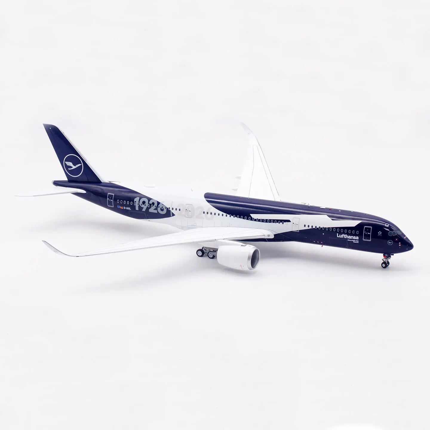 L2402 Alloy Collectible Plane Gift SQ Wings 1:200 Lufthansa "StarAlliance" Airbus A350-900 Diecast Aircraft Jet Model D-AIXL