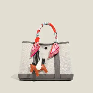 Chic & Spacious Designer Diaper Bag For Women Luxury Leather Tote Elegant Crossbody Bag Stylish Capacity