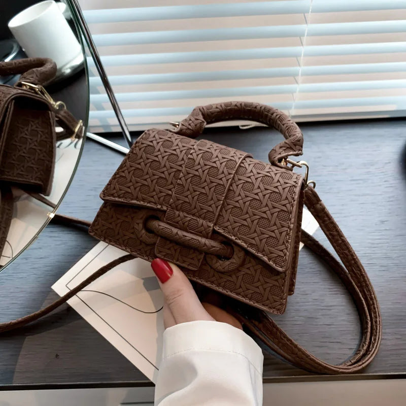 Fashion Women's Mini Handbag 2026 New Niche Design Korean Version Shoulder Bag Messenger Bag