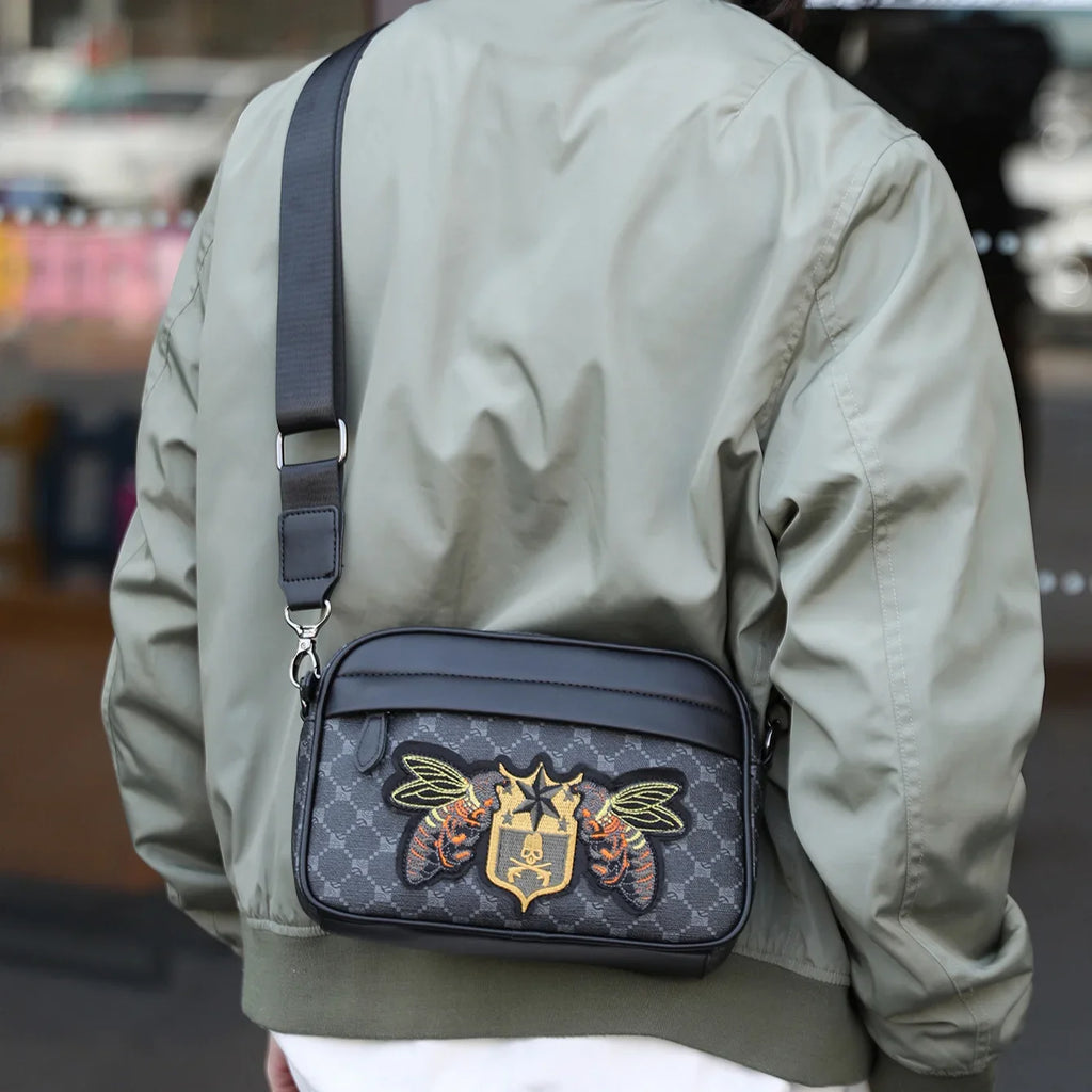Men's Crossbody Bag Bee Embroidery Shoulder Bag Woman/Man Outdoor Commuting Business Satchels Waterproof PU Slide Men Bags