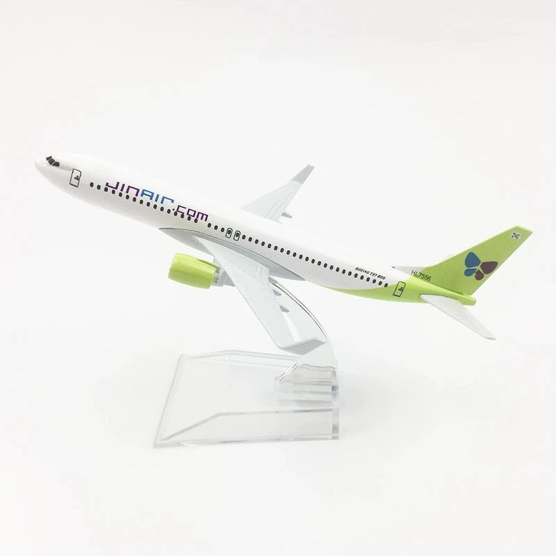 16cm Aircraft Diecast B737 Jin Air Airlines 1/400 Metal Scale Aircraft Simulation Alloy Passenger Model Toy For Children Collect