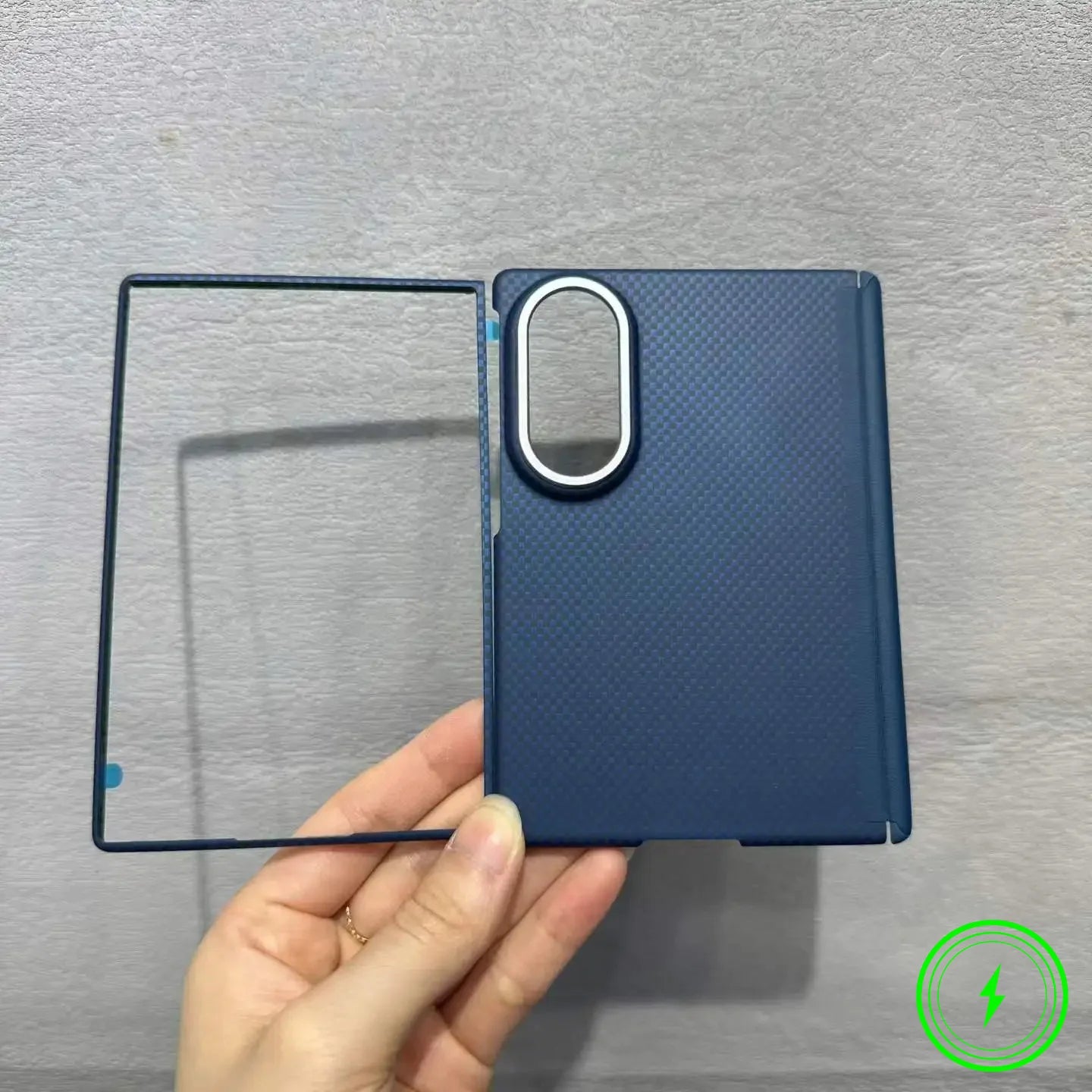 Luxury Busienss Nano-carving Carbon Fiber Texture Case for For Samsung Galaxy Z Fold 8 for Magsafe Hinge Alloy Lens Phone Cover