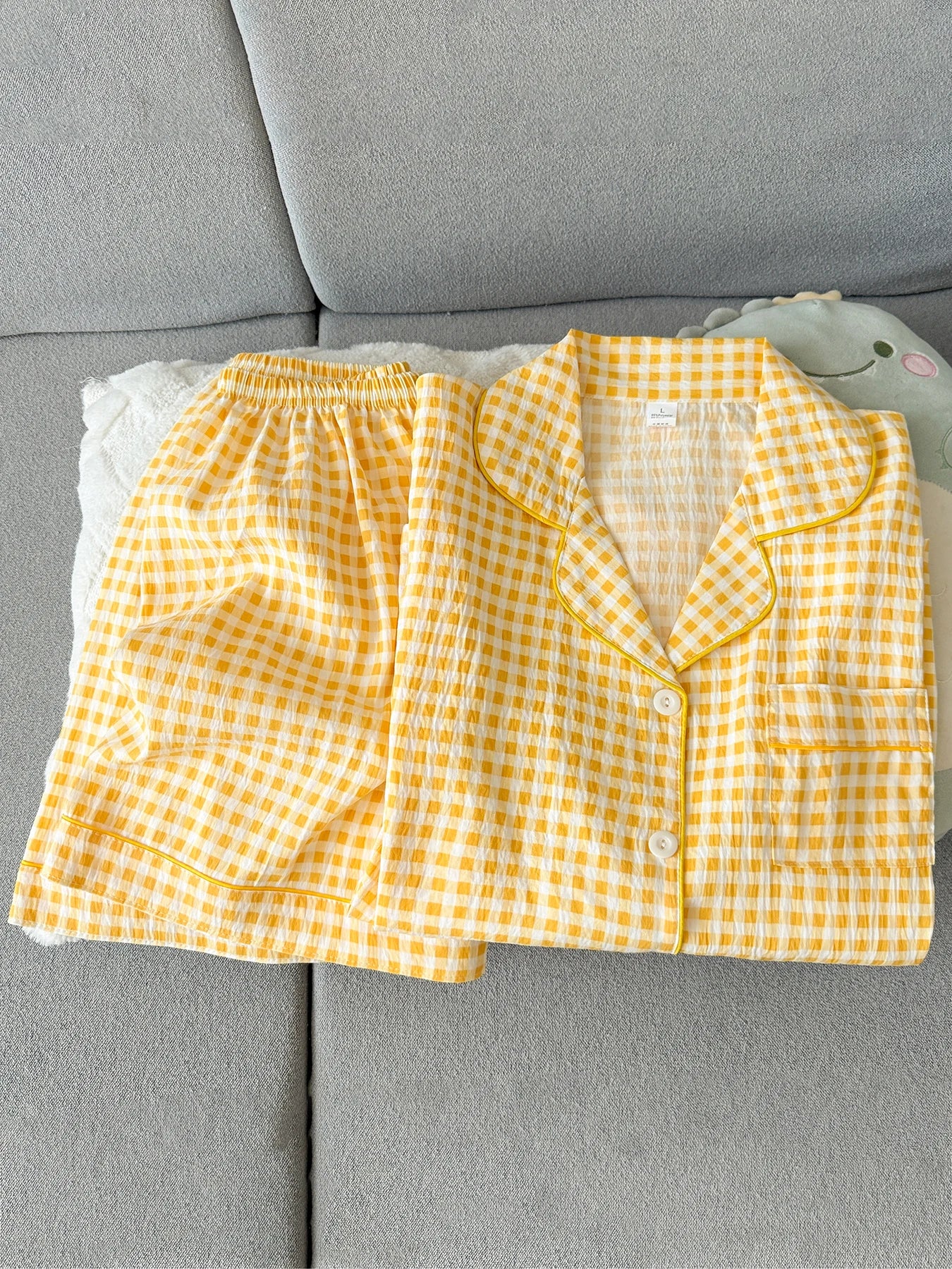 Women's Summer Pajamas, Thin Plaid Pattern Short-Sleeved Shorts, Sweet and Cute, Can Be Worn Outside in Summer, Two-Piece Home Wear Set