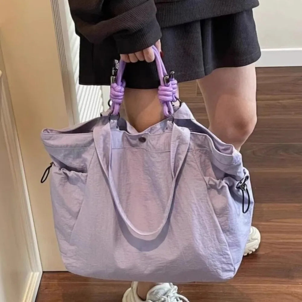 2026 New Stylish Lightweight Nylon Large Capacity Travel Tote Bag for Women Casual Shoulder Handbag Versatile