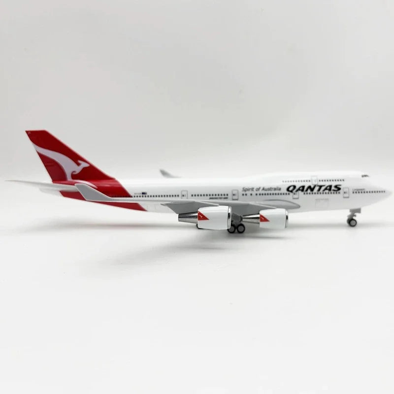 Diecast 1/250 Scale Model B747 Qantas Airlines Aircraft Model Replica 30cm Resin Toys Airplane Kids Aviation Gift W Landing Gear