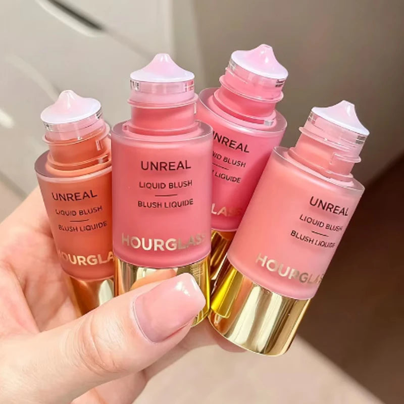 Hourglass Has Strong Fluidity Light Texture Concealer Effect Which Can Last for A Long Time To Create A Natural Female Makeup