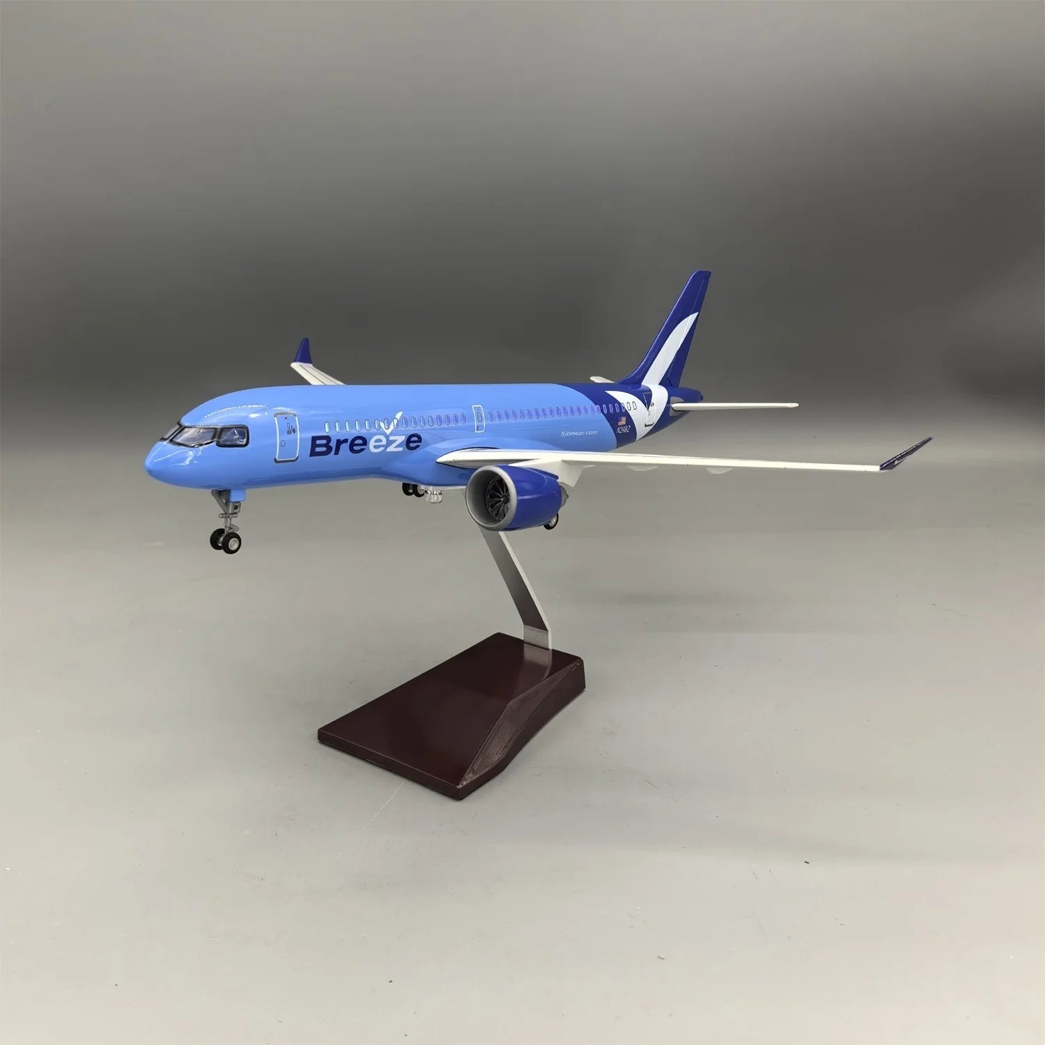 38cm Resin Plane Model A220-300 American Airways Scale Aircraft Diecast Plane Toy With Wheels & LED Light Aviation Hobby Gifts