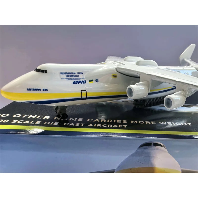 2026 New 1/400 Scale 20CM Diecast Metal Alloy Ukraine Antonov An-225 "Mriya" Airplane Model Replica Model Toy Collection Display