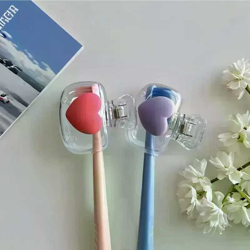 2Pcs Heart Toothbrush Clip Portable Travel Dustproof Toothbrush Head Cover Storage Box Toothbrush Protective Cap