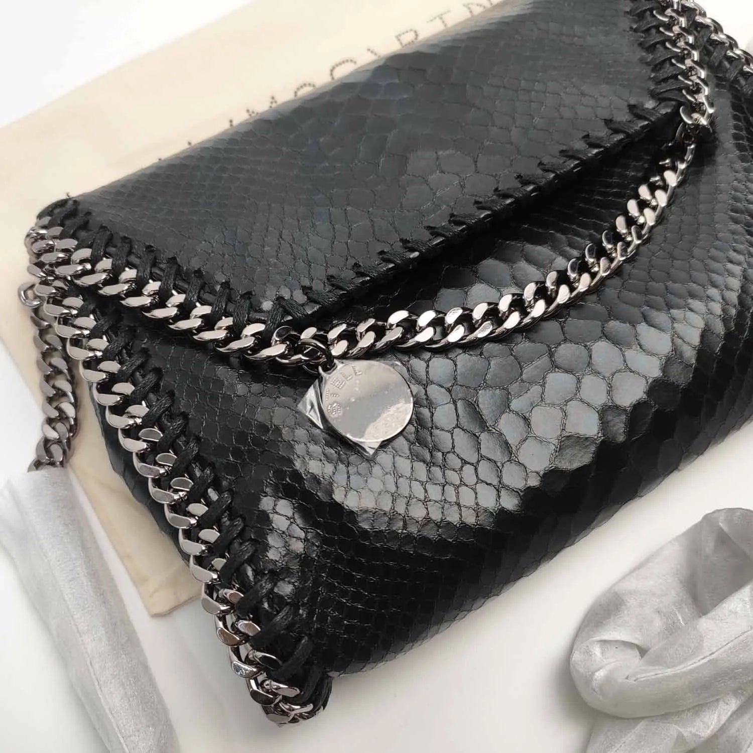Luxury Women's Chain Bag Crossbody Shoulder Bag Elegant Handbag Fashionable Single Shoulder Purse for Ladies