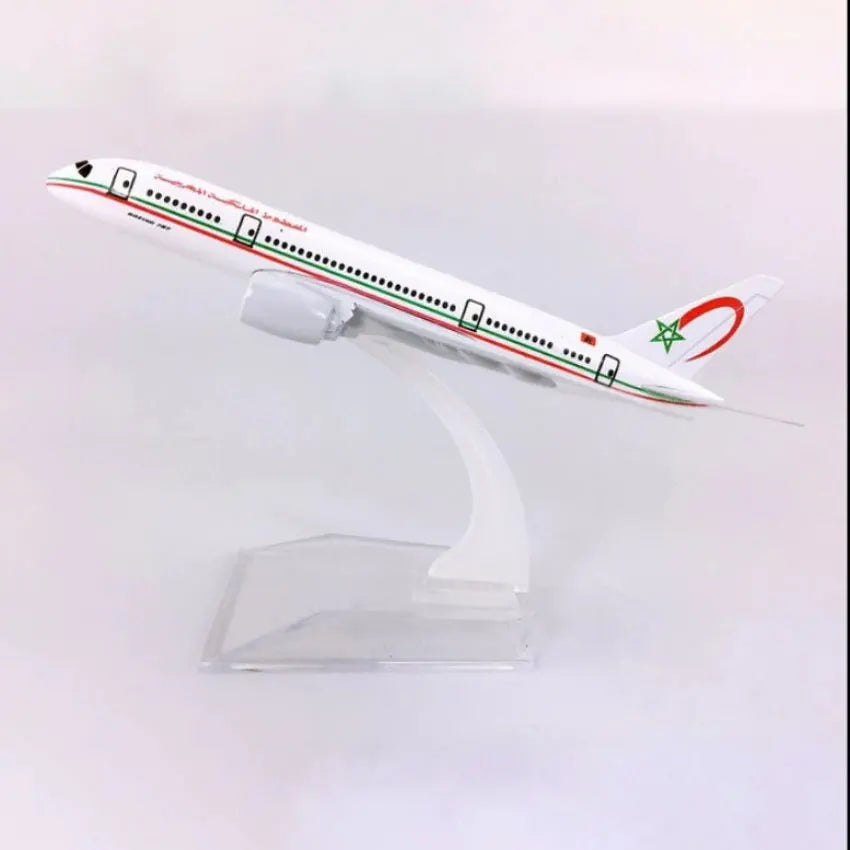 16cm Royal Air Maroc B787 Airplane Model Airplane Diecast Metal 1/400 Scale Toy Planes For Kids Collected Gift By Aviation