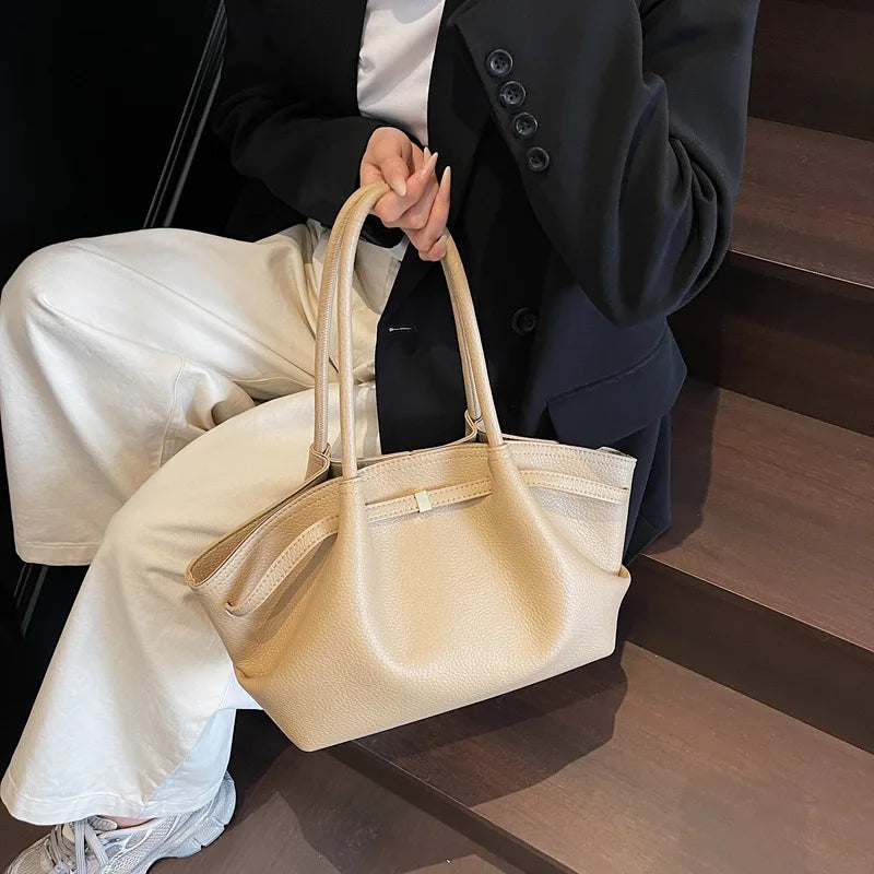 Luxury Fashion Niche Design Soft PU Leather Tote Bag Spacious Capacity Women's Shoulder Bag Crossbody Bag Commuting Travel