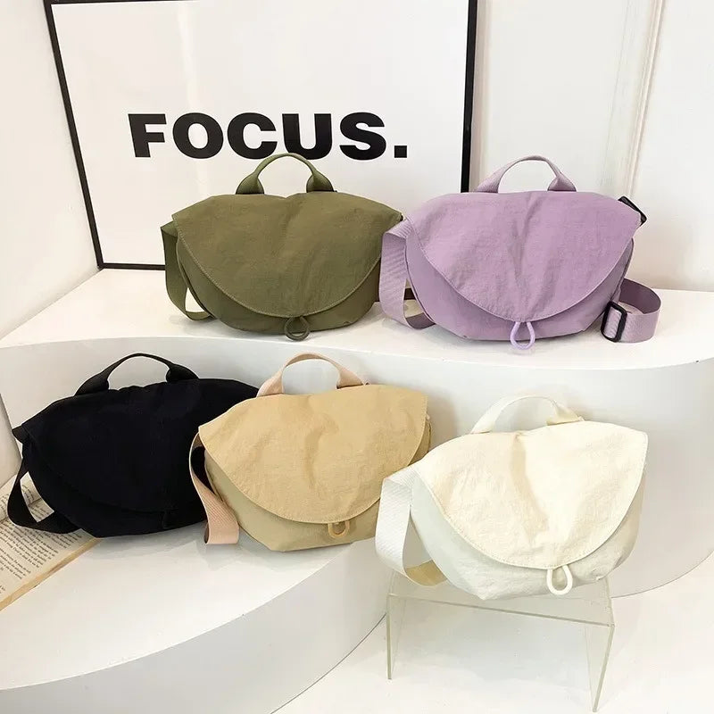 Women Crossbody Fashion Hidden Magnetic Button Sports Riding Waist Bag Nylon Dumpling Shoulder Satchel Suitable for Travelling