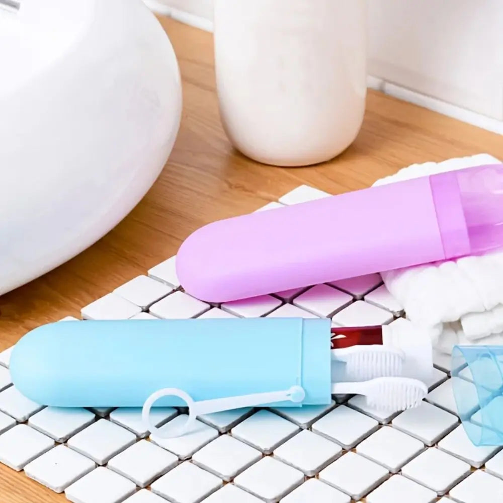 Dopamine Portable Toothbrush Case with Lid Hangable Travel Toothbrush Case Large Capacity Dustproof Toothbrush Storage Box