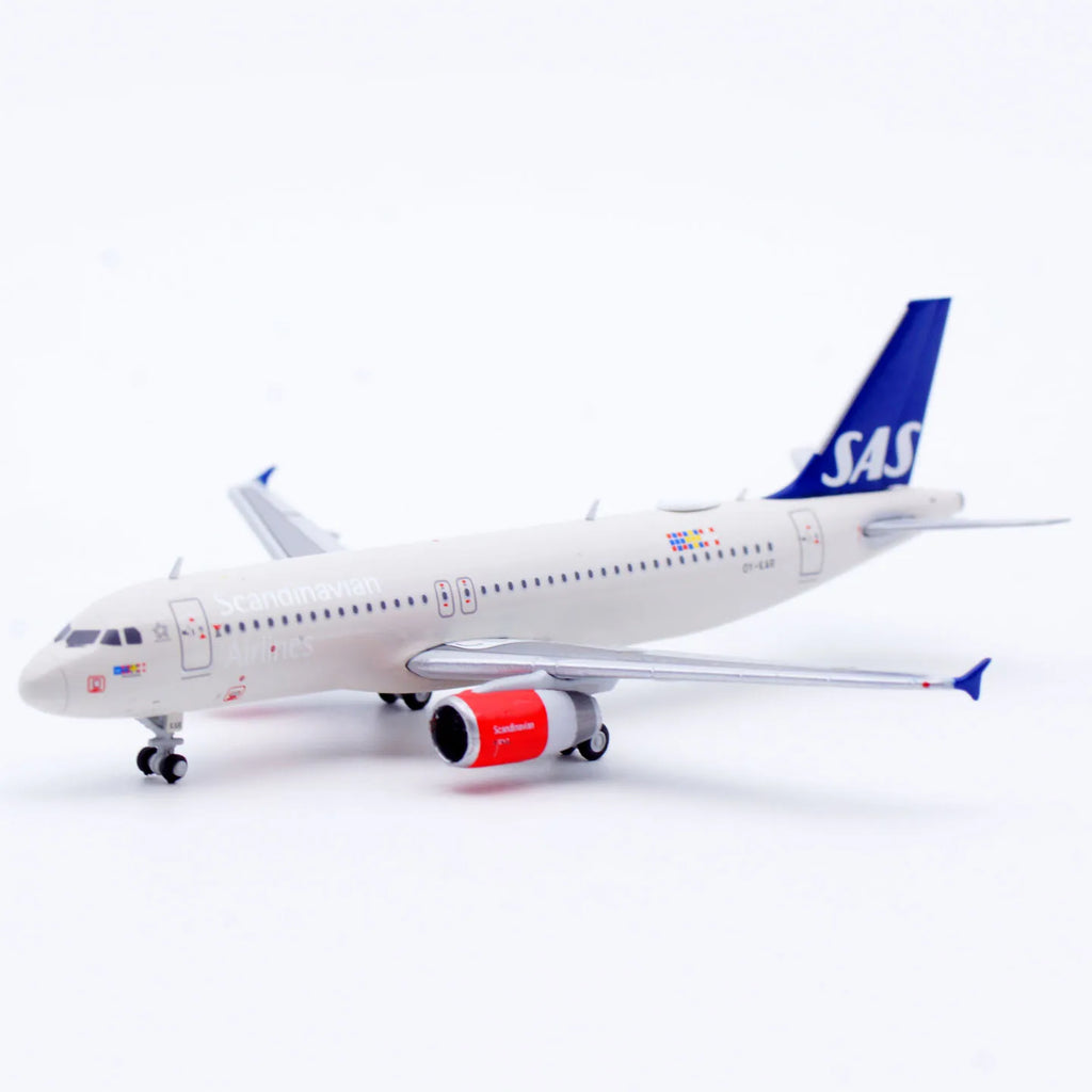 XX40249 Alloy Collectible Plane Gift JC Wings 1:400 Scandinavian Airlines SAS Airbus A320 Diecast Aircraft JET Model OY-KAR