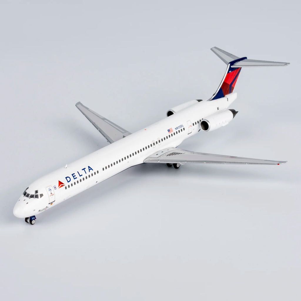 83013 Alloy Collectible Plane Gift NG Models 1:400 Delta Air Lines MCDONNELL Douglas MD-88 Diecast Aircraft Jet Model N905DL