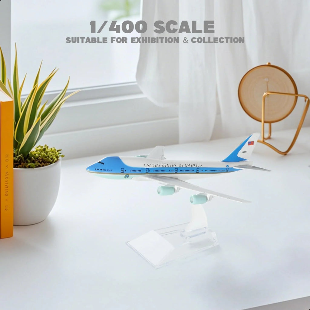 1:400 Die-cast 747 air force one Airplane Model with Stand Alloy Model airplanes Toys Children's Collection Gifts Decoration