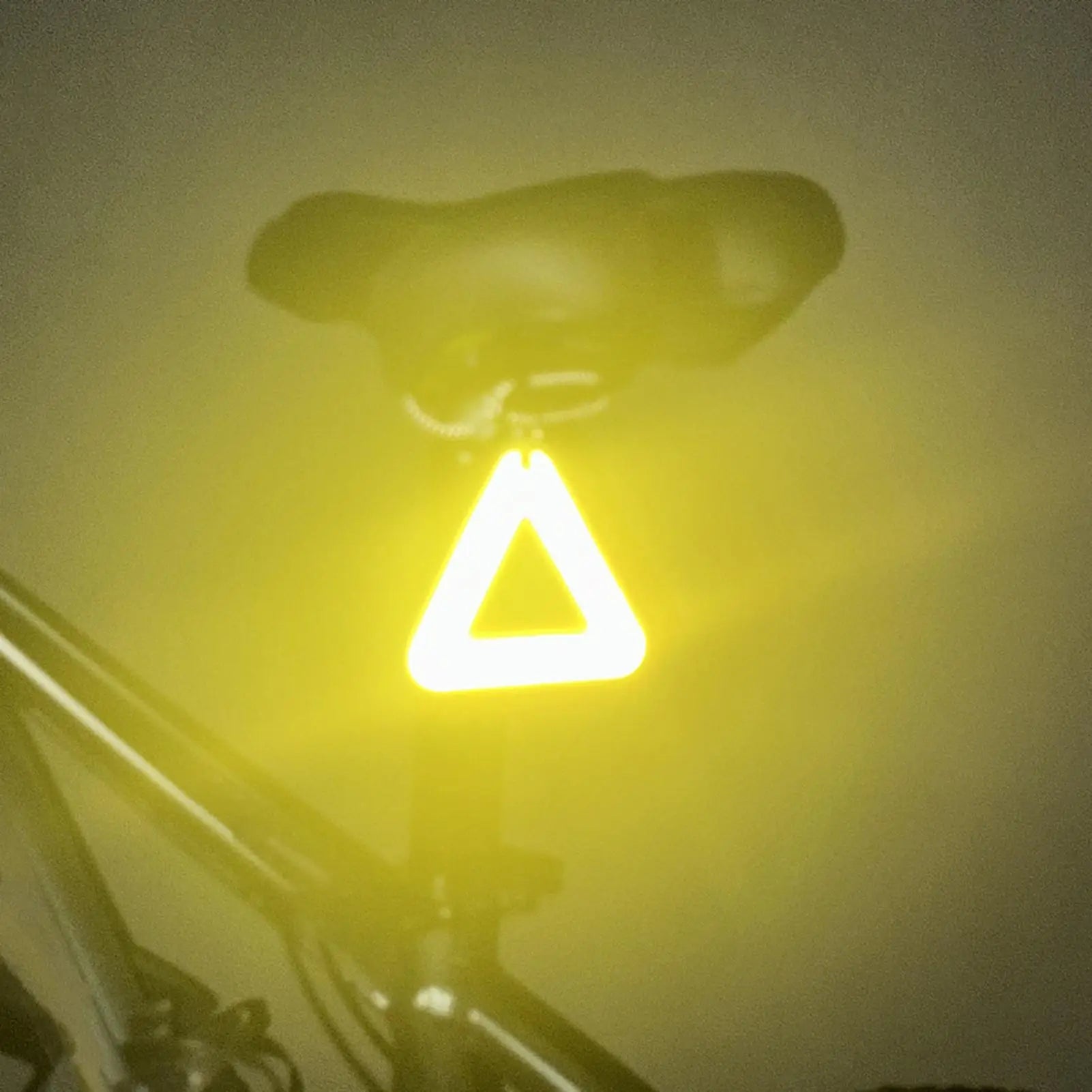 High Visibility Reflective Pendants Triangle Safety Reflector for Night Running Hiking Camping Bike Commuting Outdoor