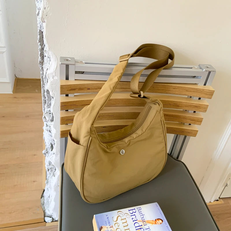 Casual Canvas Dumpling Bag Women's Summer Crossbody Bag Fashionable Underarm Bag Soft Nylon Material Easy to Clean Daily Use