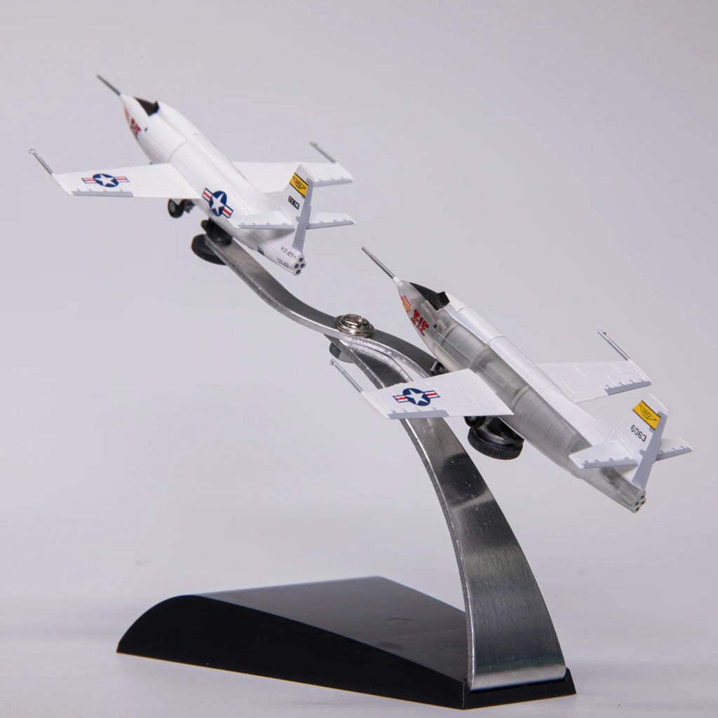 DG51029 1/144 Bell X-1E Supersonic Aircraft Model (Last Flight) Finished Model