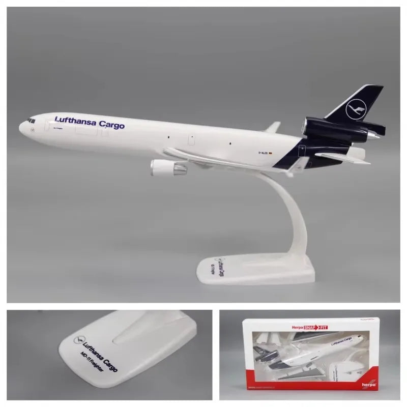 New1:200 Assembly Plane Model World Aviation Series UAE Emirates/THAI/Qatar/Singapore/Etihad/Austrian/ Italy A350/A320/A380/B777