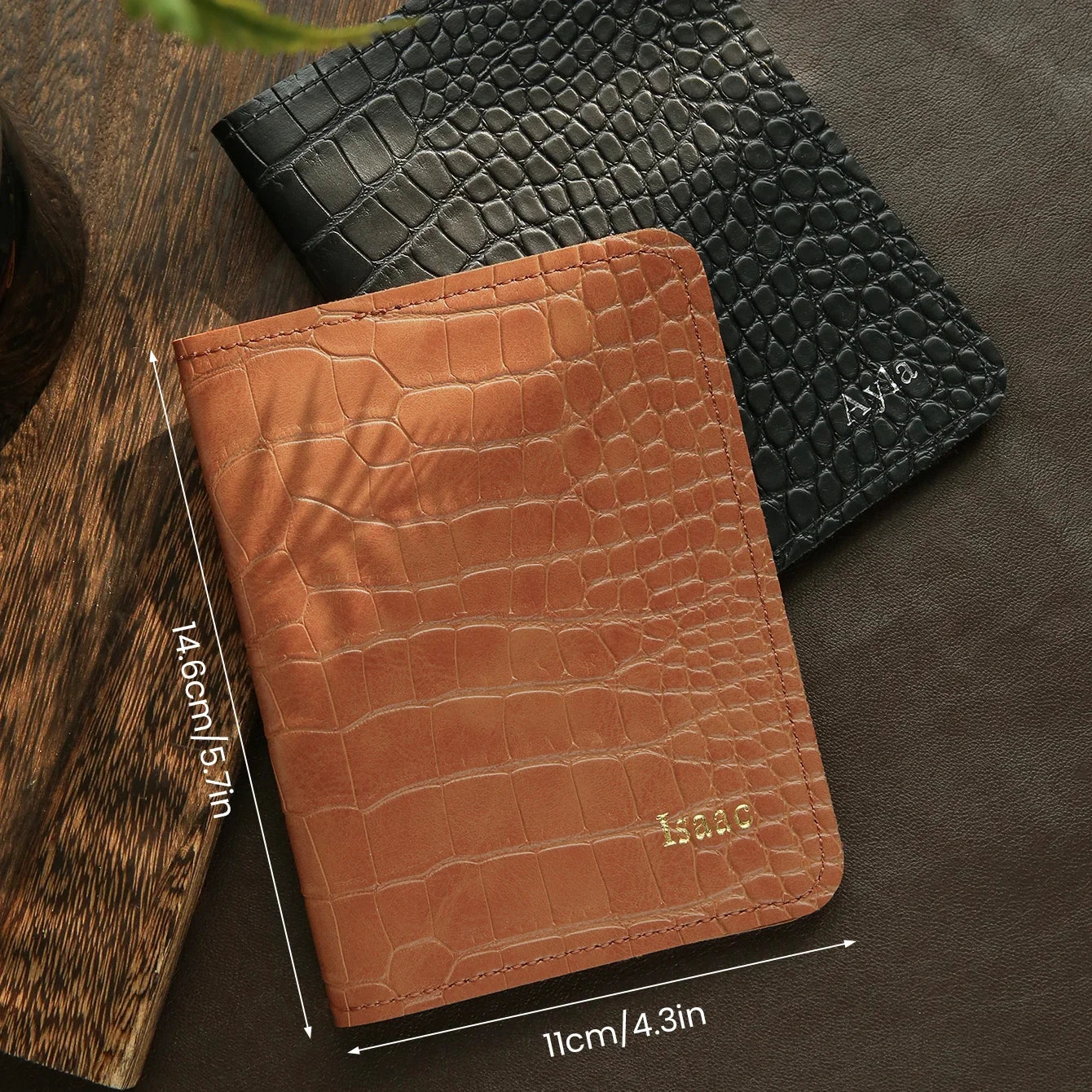 1PC Personalized Name Passport Holder Customized Passport Cover Luxurious Chic Alligator Print Wallet Holder Travel Accessories