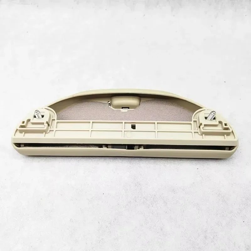 For VW Golf T5 T6 Transporter Car Sun Glasses Box Glasses Case Sunglasses Holder Glasses Holder Auto Eyeglasses Box 18D 857 New