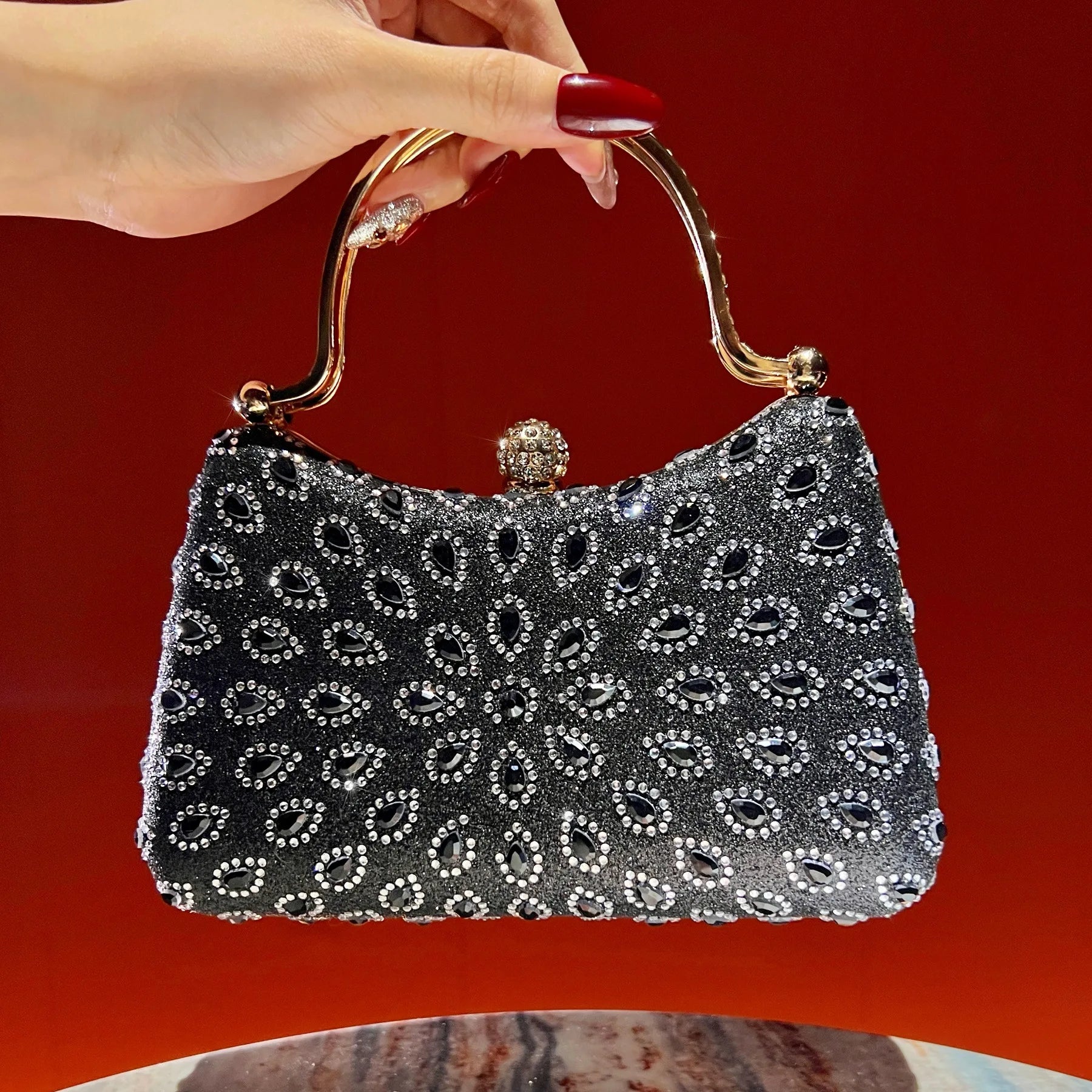 New diamond-encrusted handbag fashionable women's handbag dinner bag exquisite chain messenger women's bag