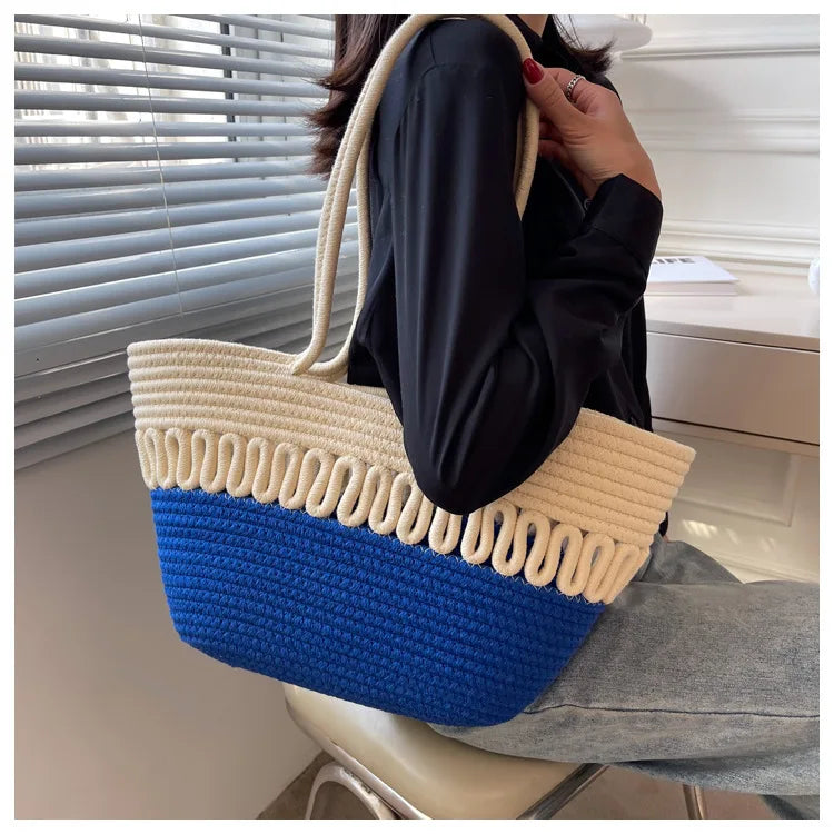 Shoulder Bag Summer Woven Bag Tote Bag Large Capacity Straw Bag for Summer Beach Holidays Women's Beach Bag Flower