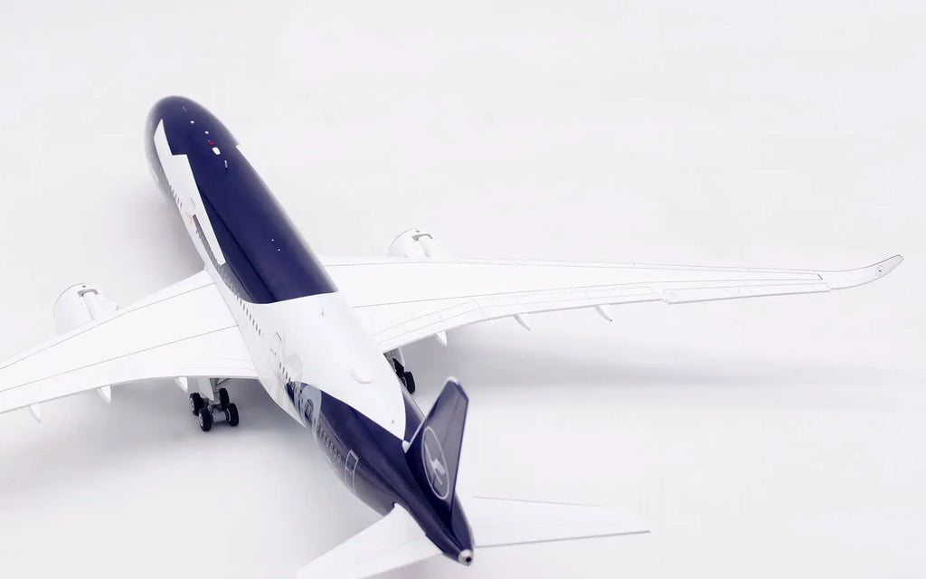 L2402 Alloy Collectible Plane Gift SQ Wings 1:200 Lufthansa "StarAlliance" Airbus A350-900 Diecast Aircraft Jet Model D-AIXL