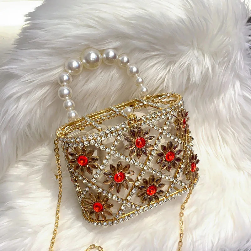 Luxury Hollow Out Metal Cage Bag Crystal Diamond Clutch Purse For Wedding Party Women Handbag Glitter Rhinestones Evening Bag