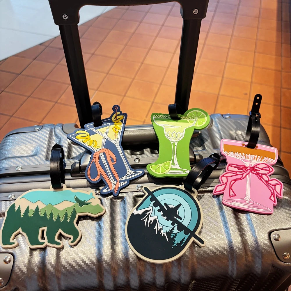 1Pc Animal High-Footed Cup Luggage Tag Can Write Name, Bag, Pendant, Graduation Season Travel Pendant, Gift, Airport Luggage Idea