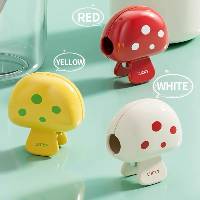 6/3/1 Travel Toothbrush Head Cover - Cute Mushroom Shaped Toothbrush Head - Protective Cap Portable Protective Cap, Suitable for