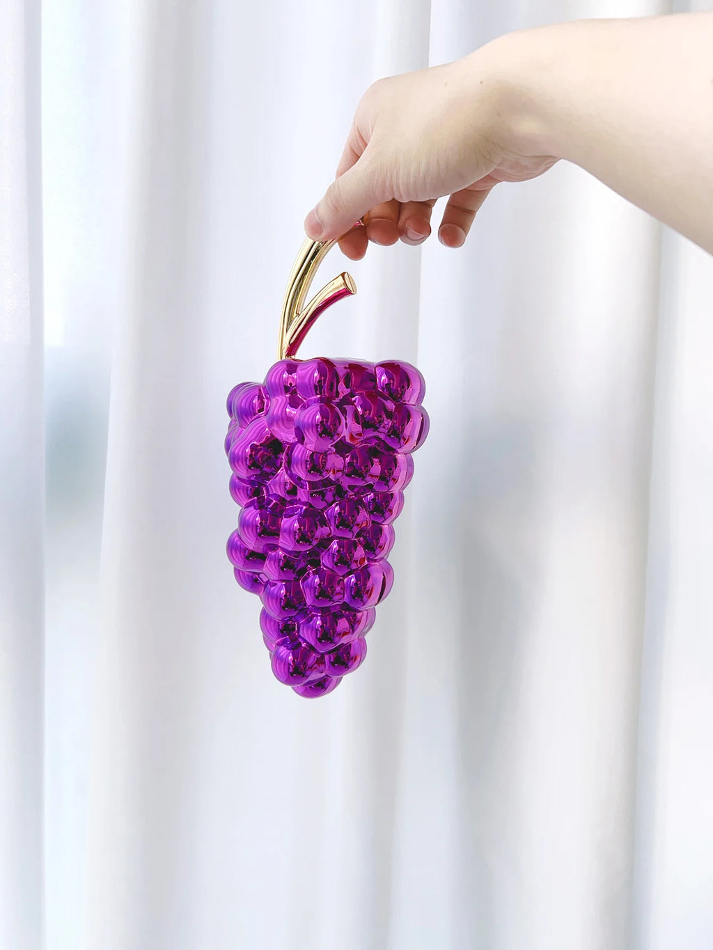 2026 New Fruit Electroplating Dinner Bag Premium Special-shaped Bag Grape Chain Oblique Span Bag