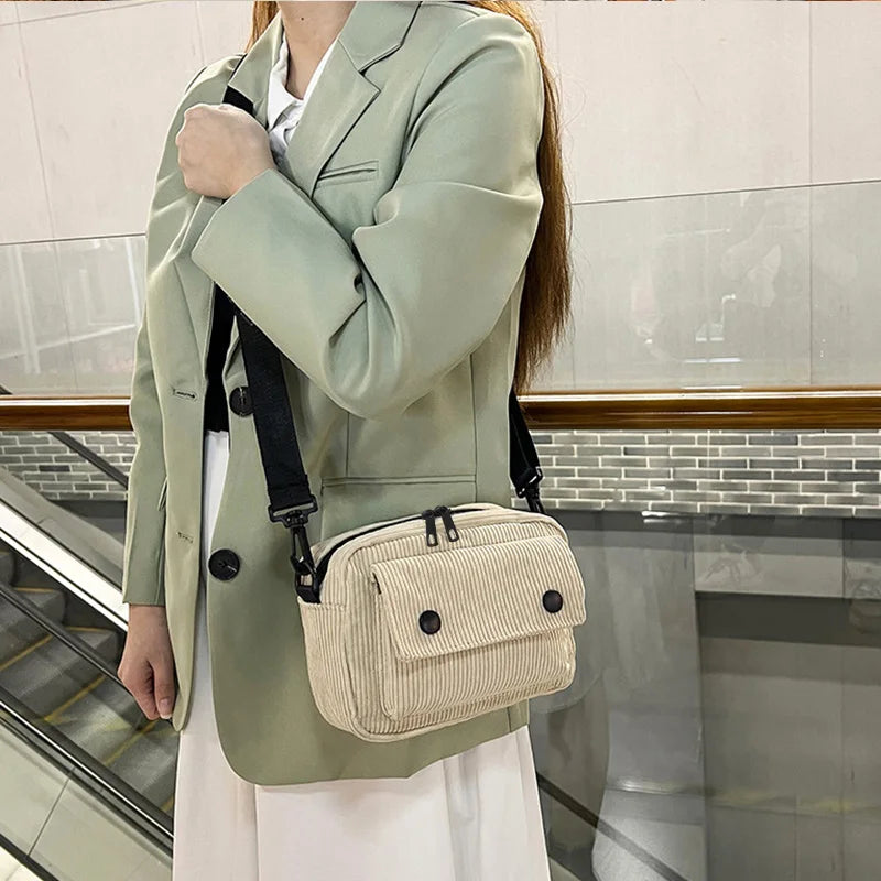 Trendy Button-detail Women's Shoulder Bag for Daily Use Commute Stylish Multi-color Lightweight Casual Functional Crossbody Bag