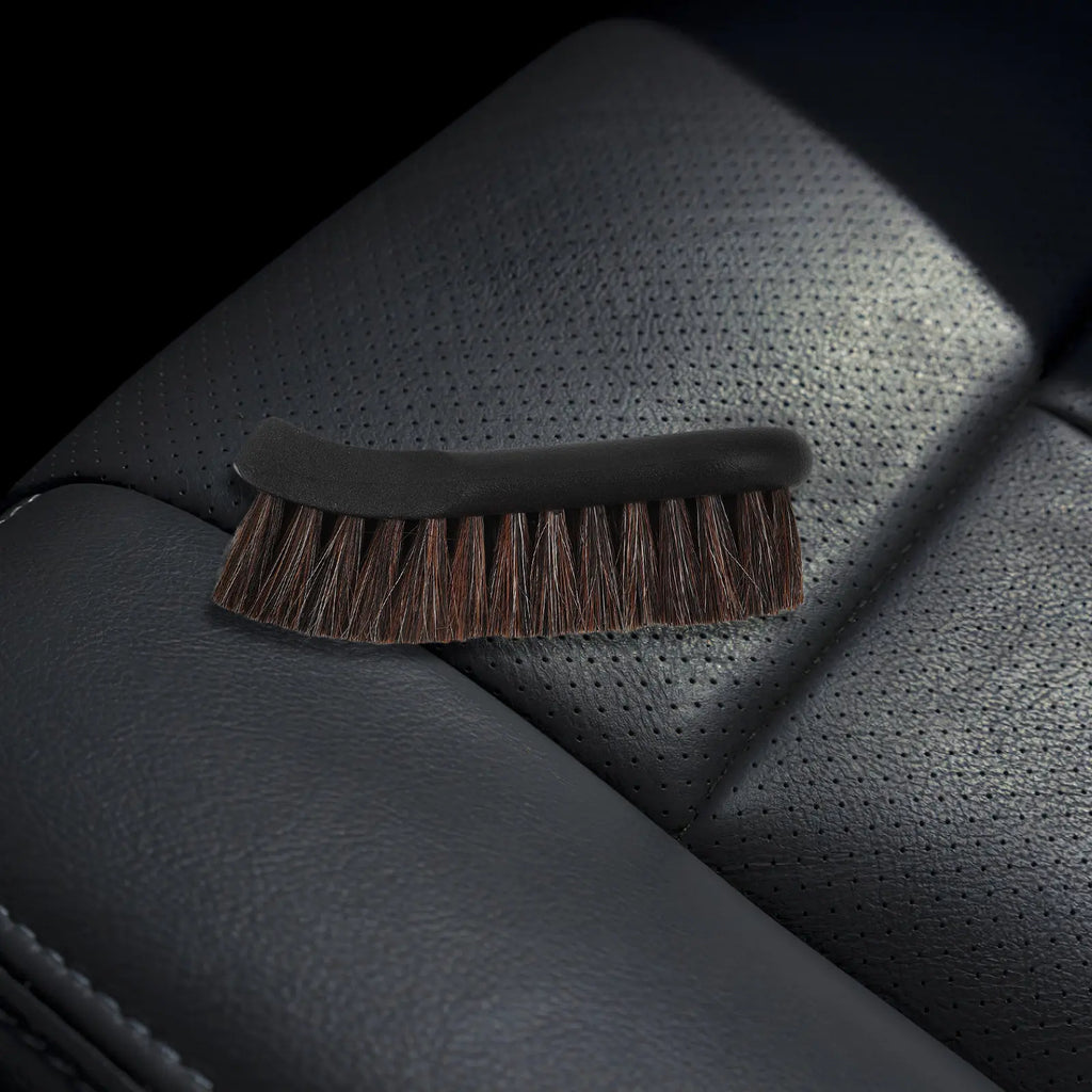 Car Interior Cleaning Brush Soft Horse Hair for Fake Fabric Seats Ergonomic Handle Detailing Tool Soft Detailing Brush
