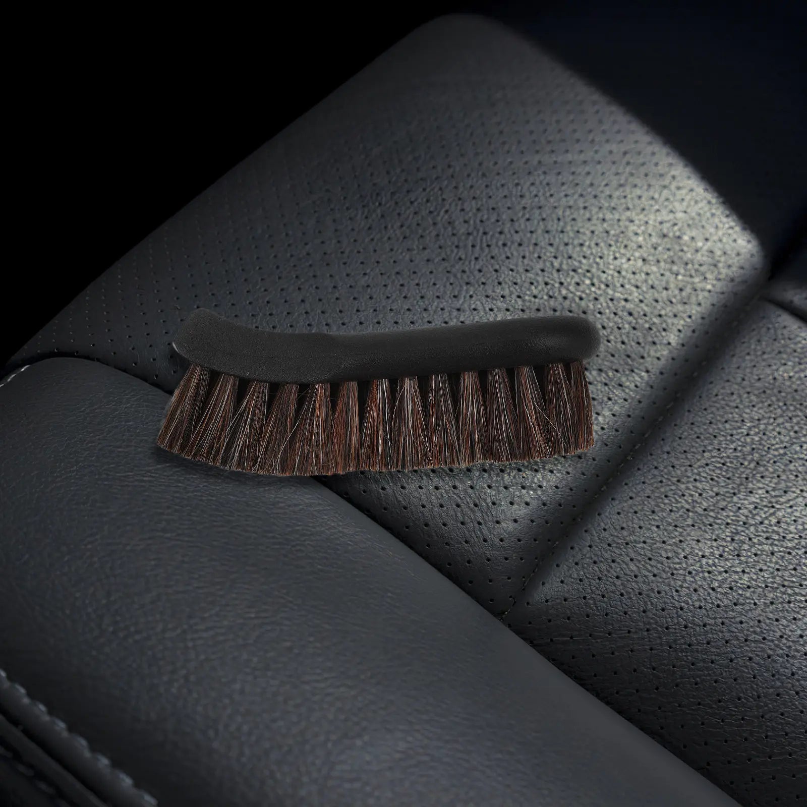 Car Interior Cleaning Brush Soft Horse Hair for Fake Fabric Seats Ergonomic Handle Detailing Tool Soft Detailing Brush