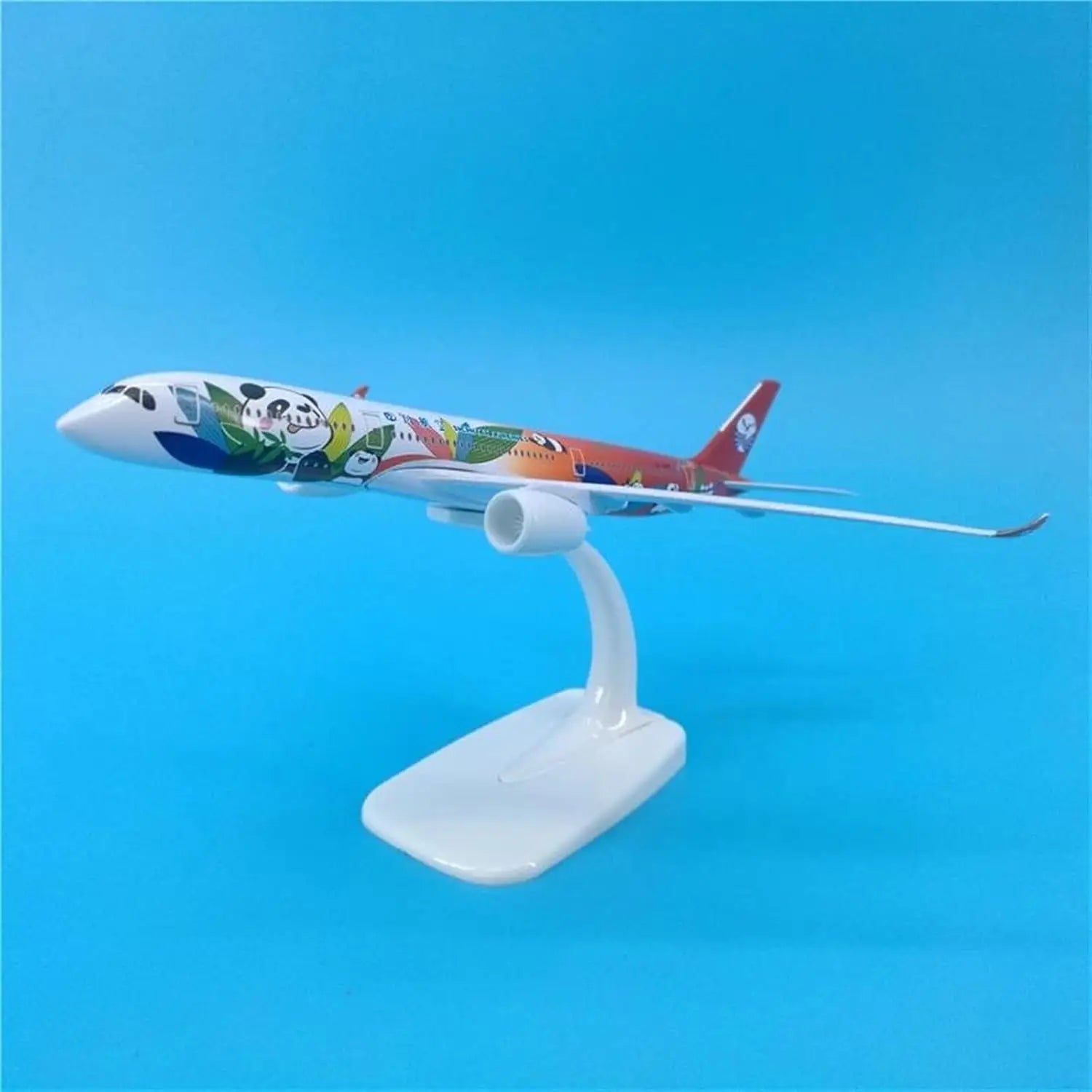 Aircraft Model Alloy Simulation 20CM for Sichuan Airlines for Airbus A350 Simulation Panda Painting Miniature Desk Decoration