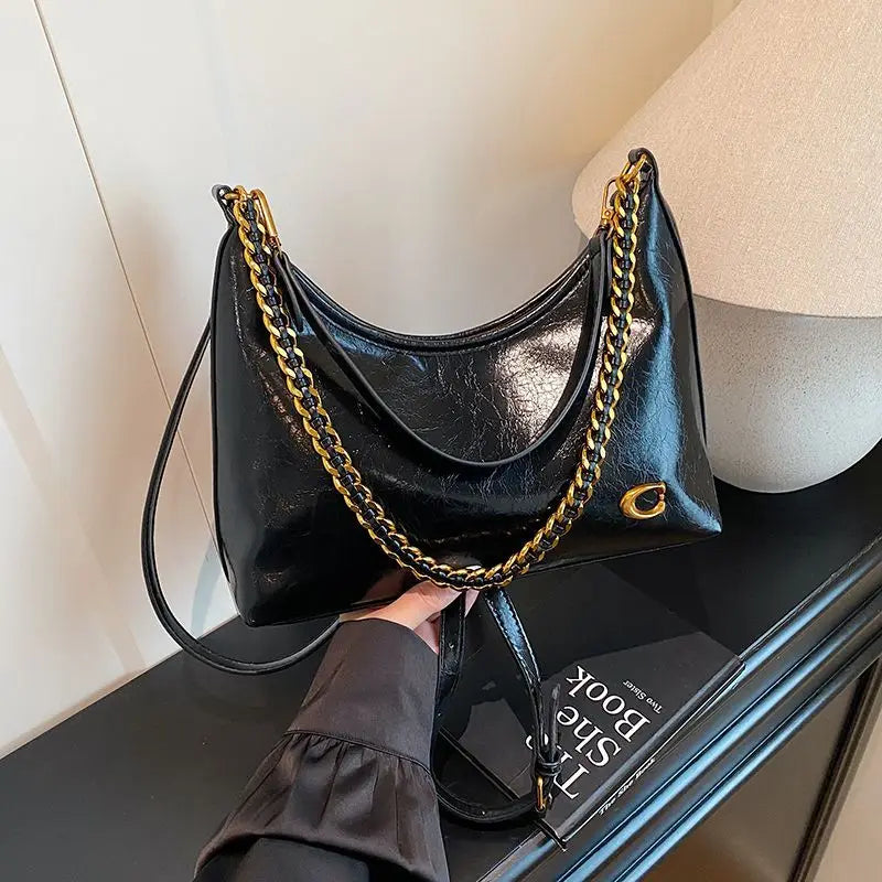 New vintage waxed leather ladies' chain handbag - large capacity, single shoulder bag, fashionable and versatile crossbody bag