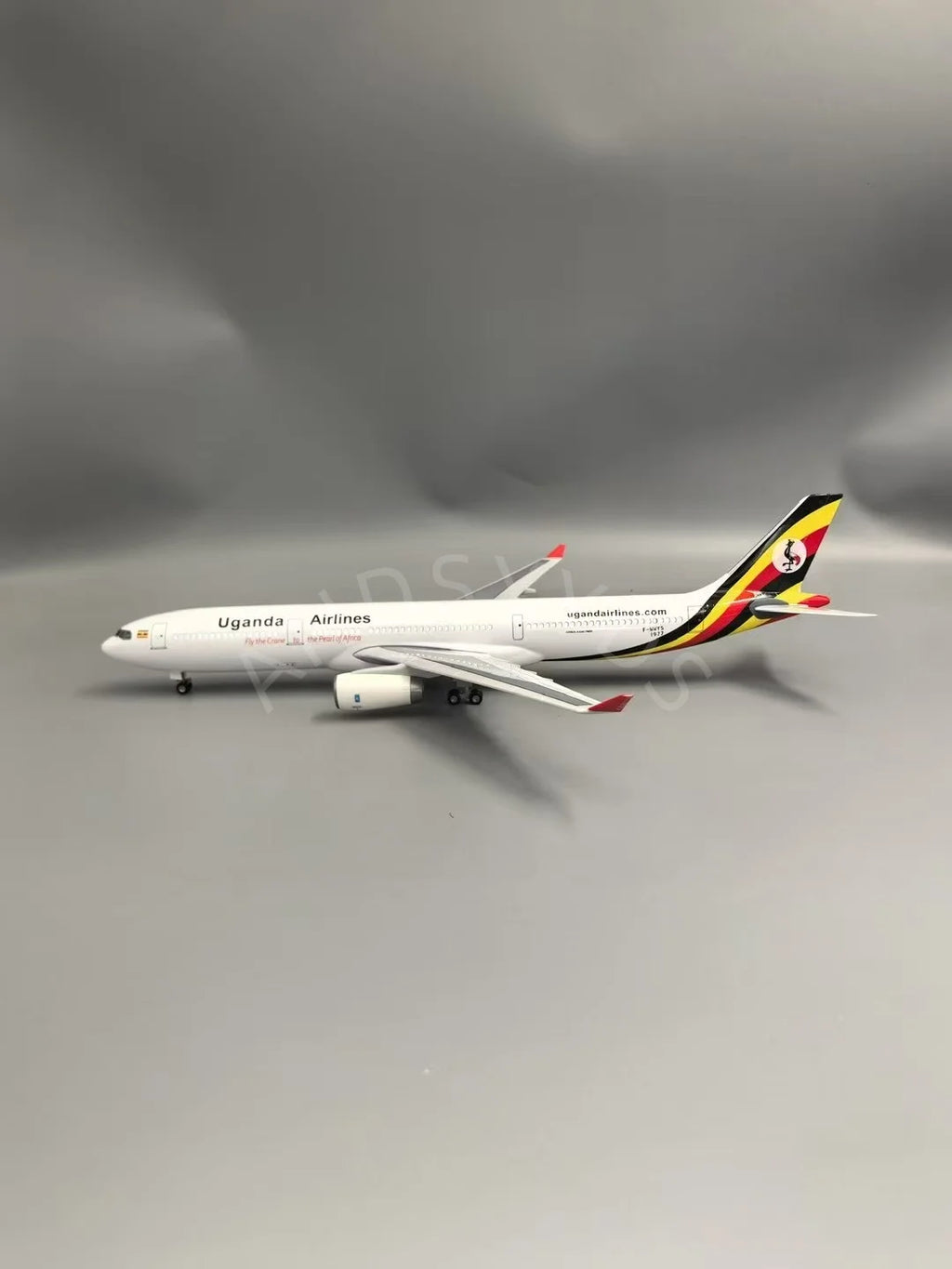47cm Scale Aircraft A330 Ugandan Airlines Miniature Airplane Diecast Resin With Landing Gear Boys Toys Flight Machine Model Gift