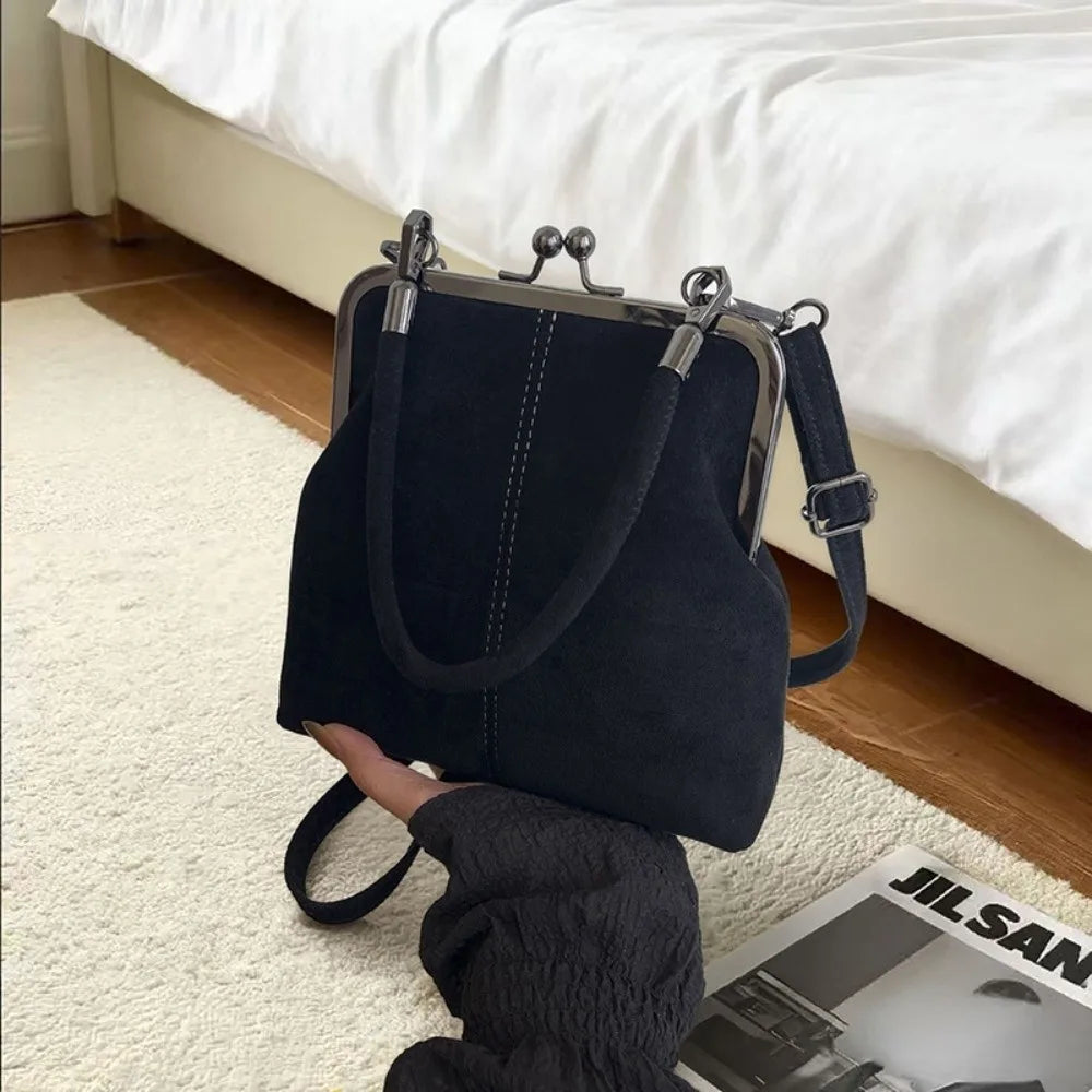 New Vintage Style Women Handbag Fashionable Navy Blue Designer Shoulder Bag Versatile Lady‘s Denim Purses Crossbody Bags