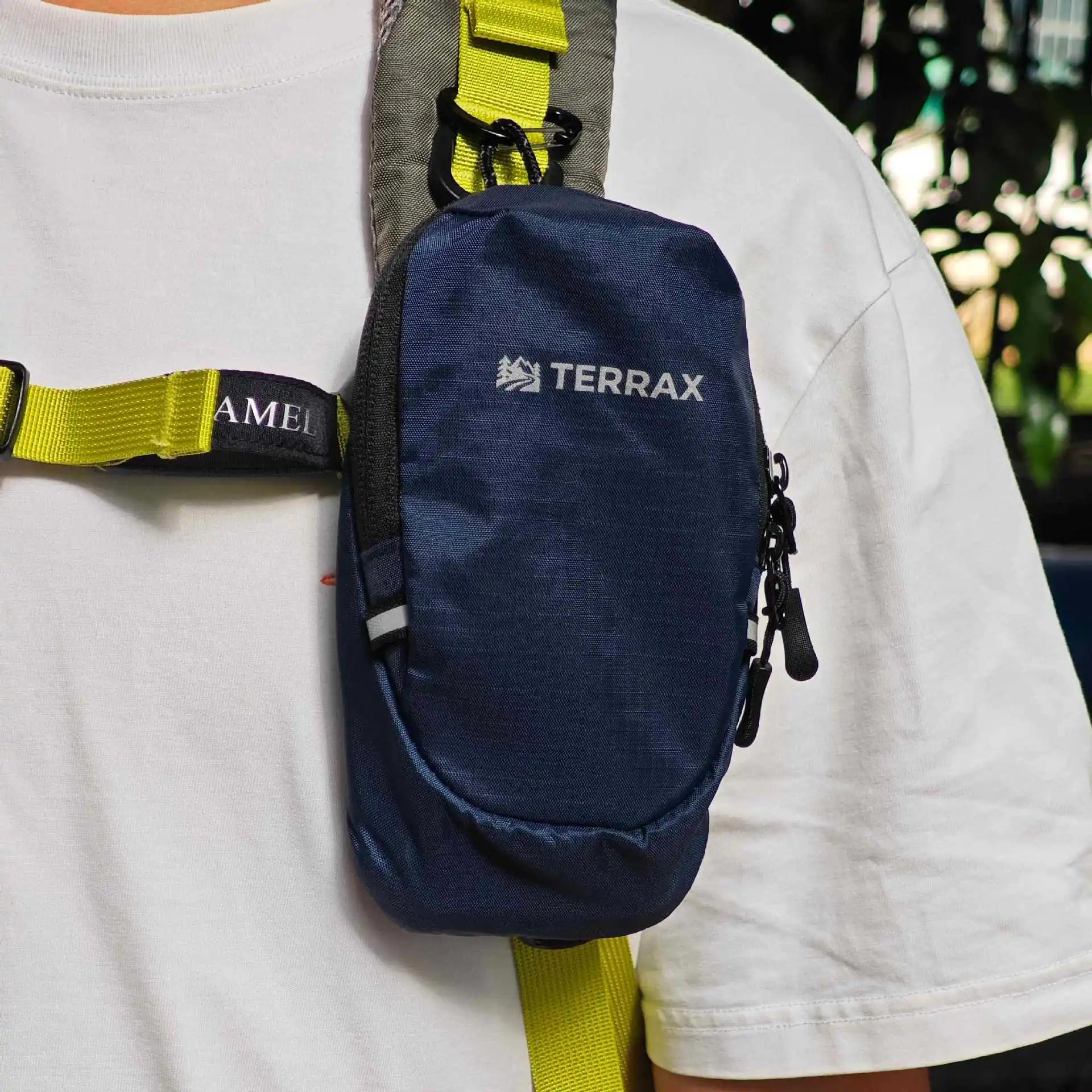 Portable Waterproof Outdoor Phone Pouch Backpack Hanging Bag Cycling Running Mini Shoulder Storage Sling Bag