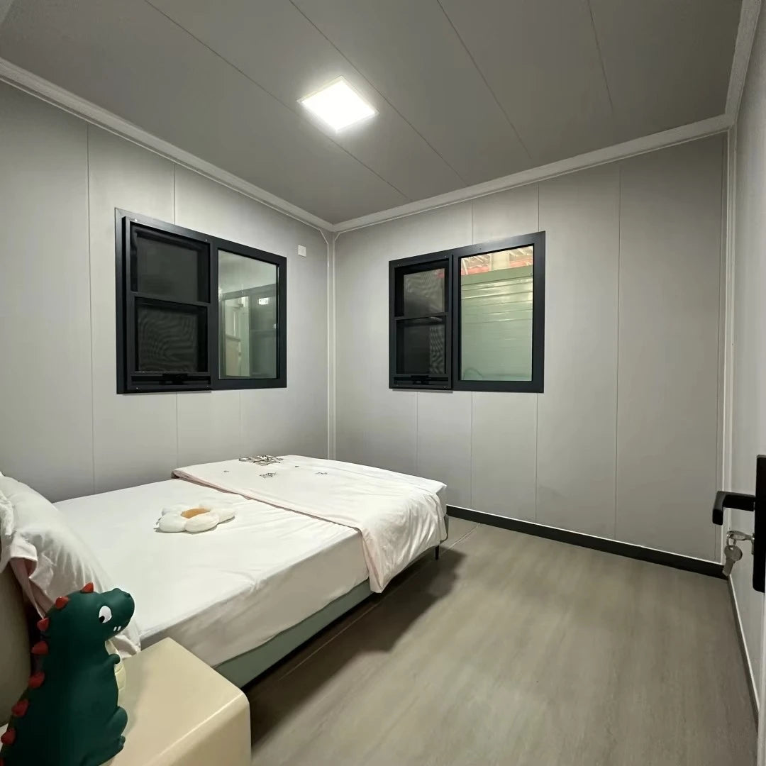 Factory‑Made Luxury 20ft 40ft Expandable Container House Insulated Antiseismic Steel Double‑Wing Folding Prefabricated Container