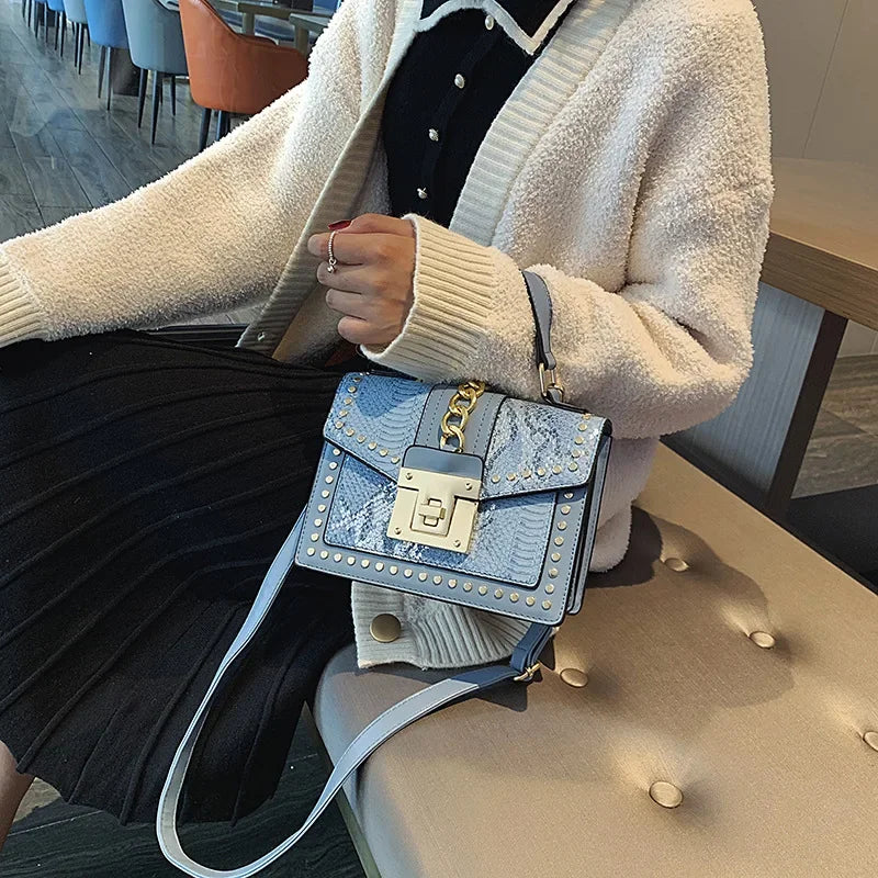 Rivet Snake Pattern Bags for Women 2023 New Luxury Handbags Retro Fashion Western Style Multi-layer Casual Women Crossbody Bag