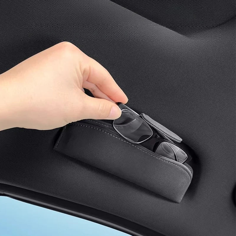 For Geely Galaxy Starship 7 EMi Car Sunglass Holder, Roof Handle Sunglasses Clip Interior Accessories