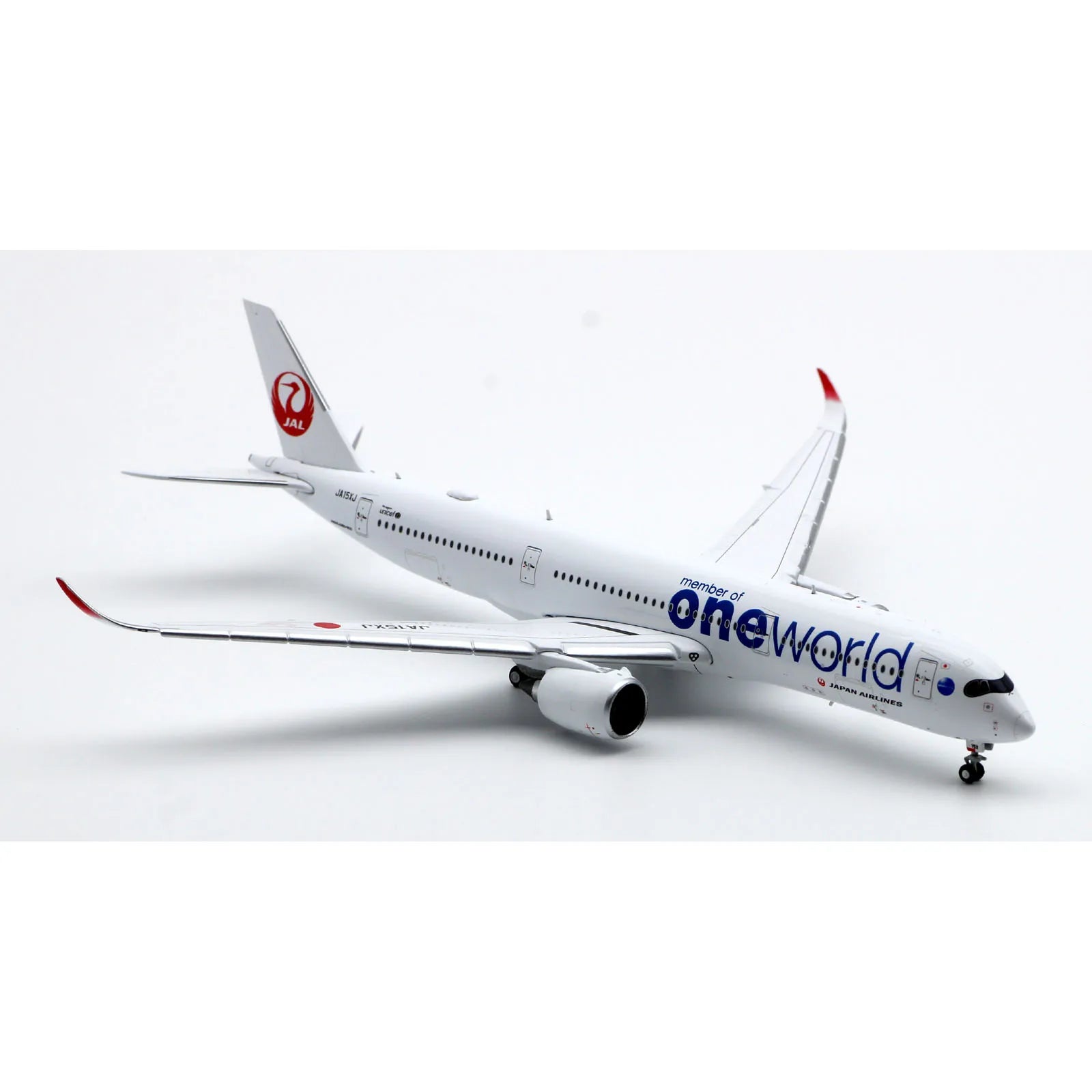 SA4003A Alloy Collectible Plane JC Wings 1:400 Japan Airline JAL Airbus A350-900XWB Diecast Aircraft Jet Model JA15XJ Flap Down